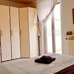 Entire Flat At Last Floor In Piazza Bologna *