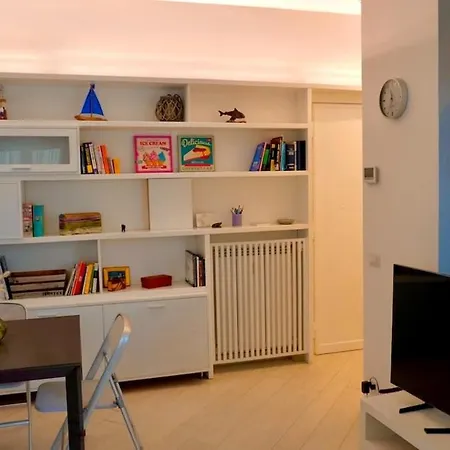 Entire Flat At Last Floor In Piazza Bologna Apartment *