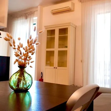Apartment Entire Flat At Last Floor In Piazza Bologna Rome