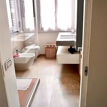 Entire Flat At Last Floor In Piazza Bologna Rome