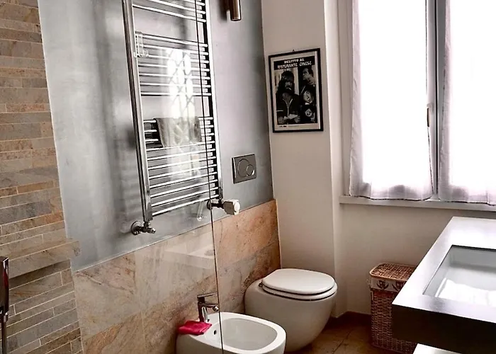 Appartamento Entire Flat At Last Floor In Piazza Bologna