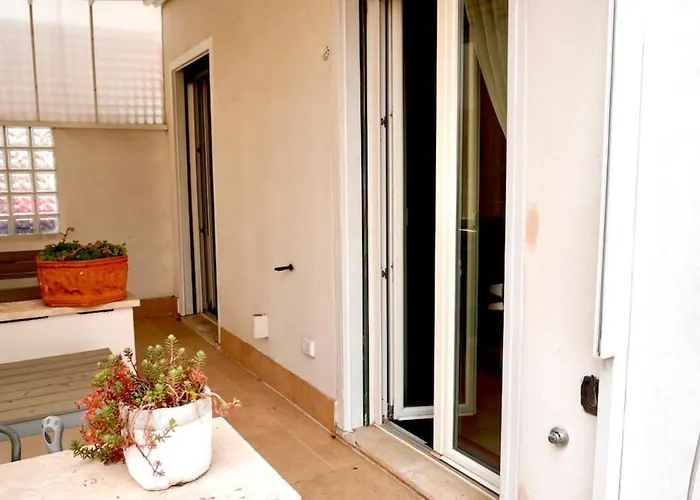 Appartamento Entire Flat At Last Floor In Piazza Bologna Roma