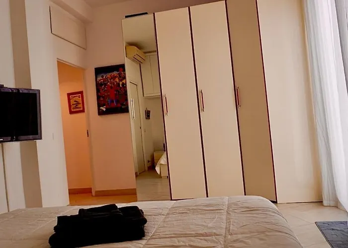 Appartamento Entire Flat At Last Floor In Piazza Bologna