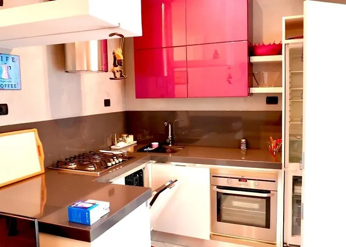 Appartamento Entire Flat At Last Floor In Piazza Bologna