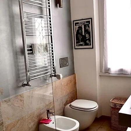 Apartment Entire Flat At Last Floor In Piazza Bologna