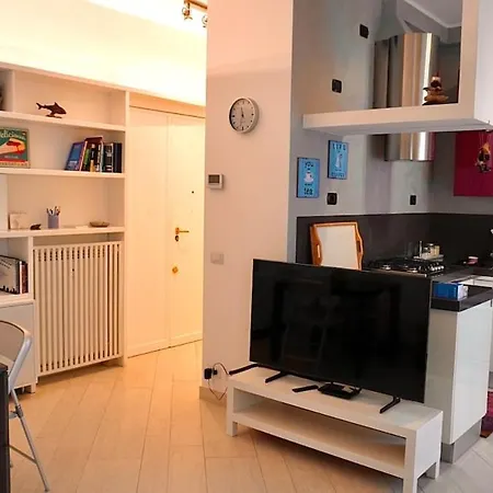 Apartment Entire Flat At Last Floor In Piazza Bologna *