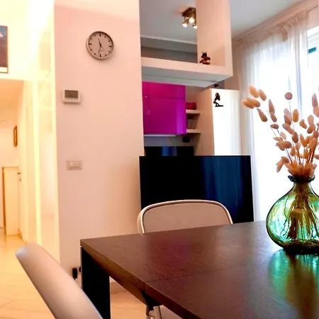 Entire Flat At Last Floor In Piazza Bologna *