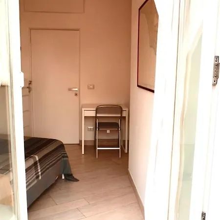 Apartment Entire Flat At Last Floor In Piazza Bologna *